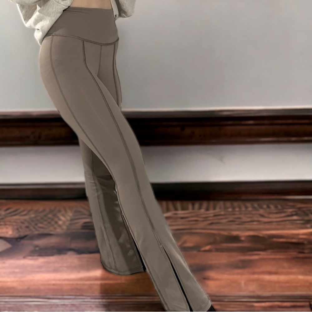 TNA BUTTER ATMOSPHERE SPLIT HIGH-RISE LEGGINGS •  XS